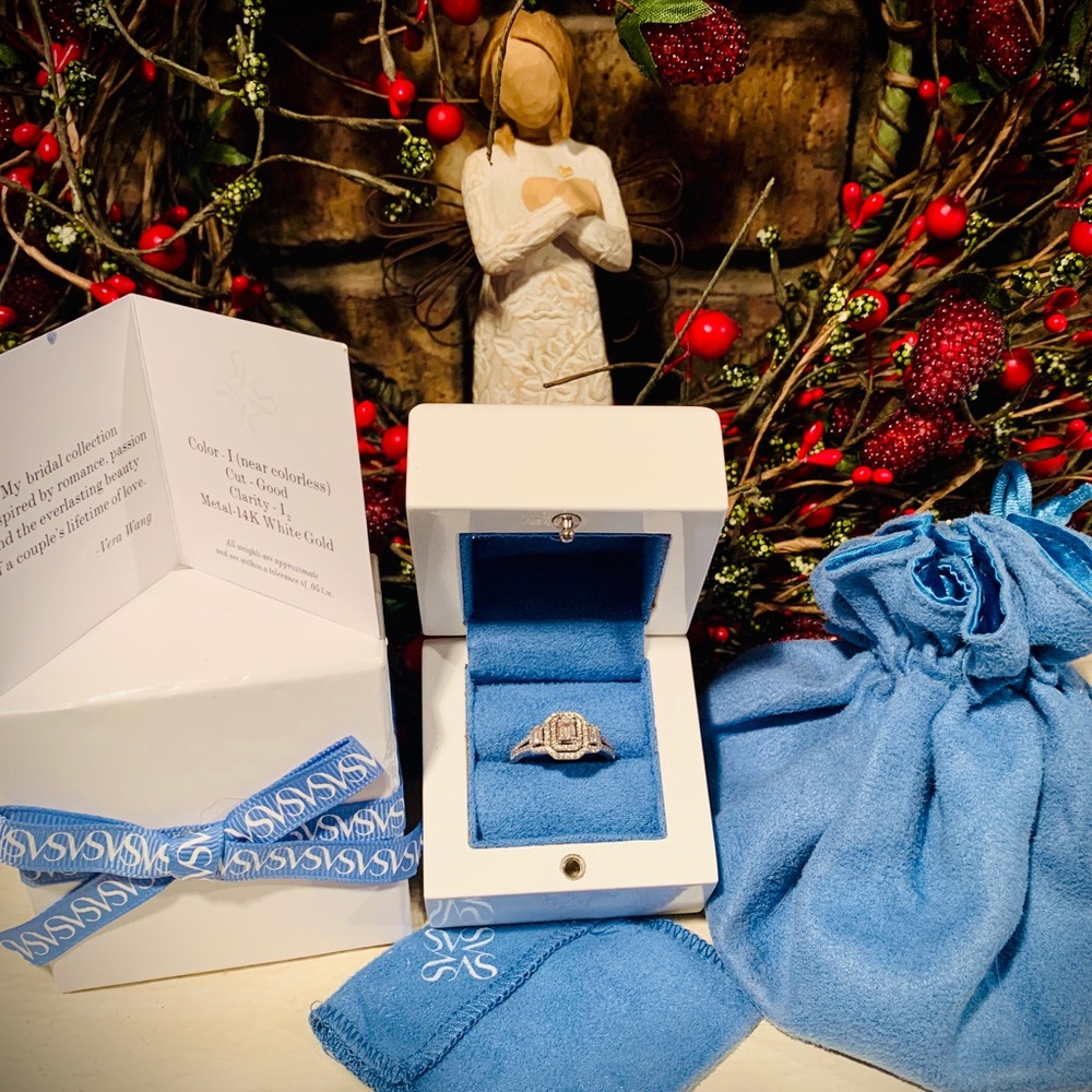 Simply Vera Wang Diamond Halo Engagement Ring